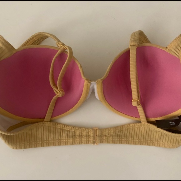 Victoria Secret push up swim top - Picture 5 of 6